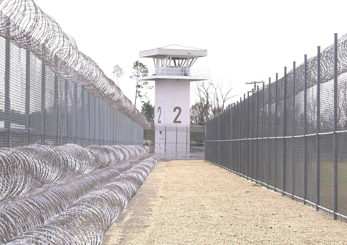 Mississippi's criminal justice reforms work, advocate says. So why does the state keep starting over?