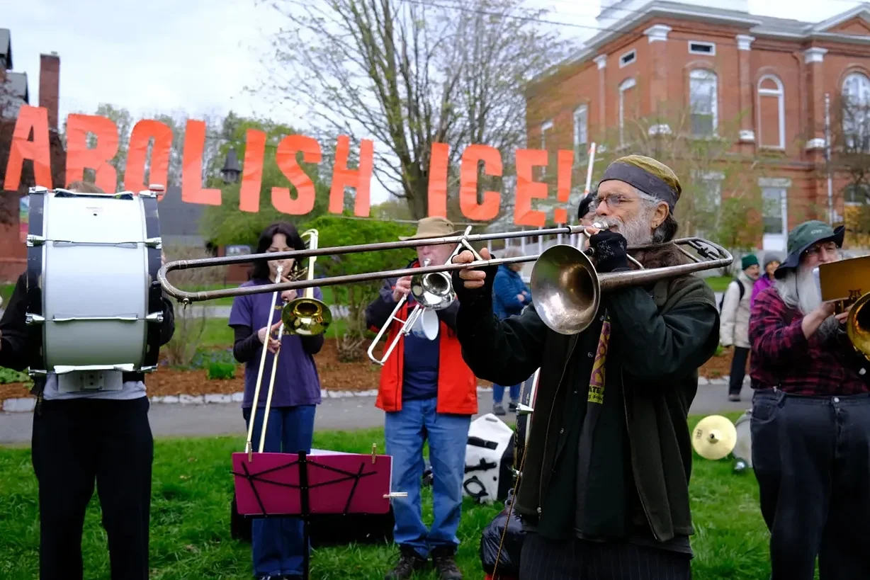Activists: Protest led Customs and Border Protection office to close for the day