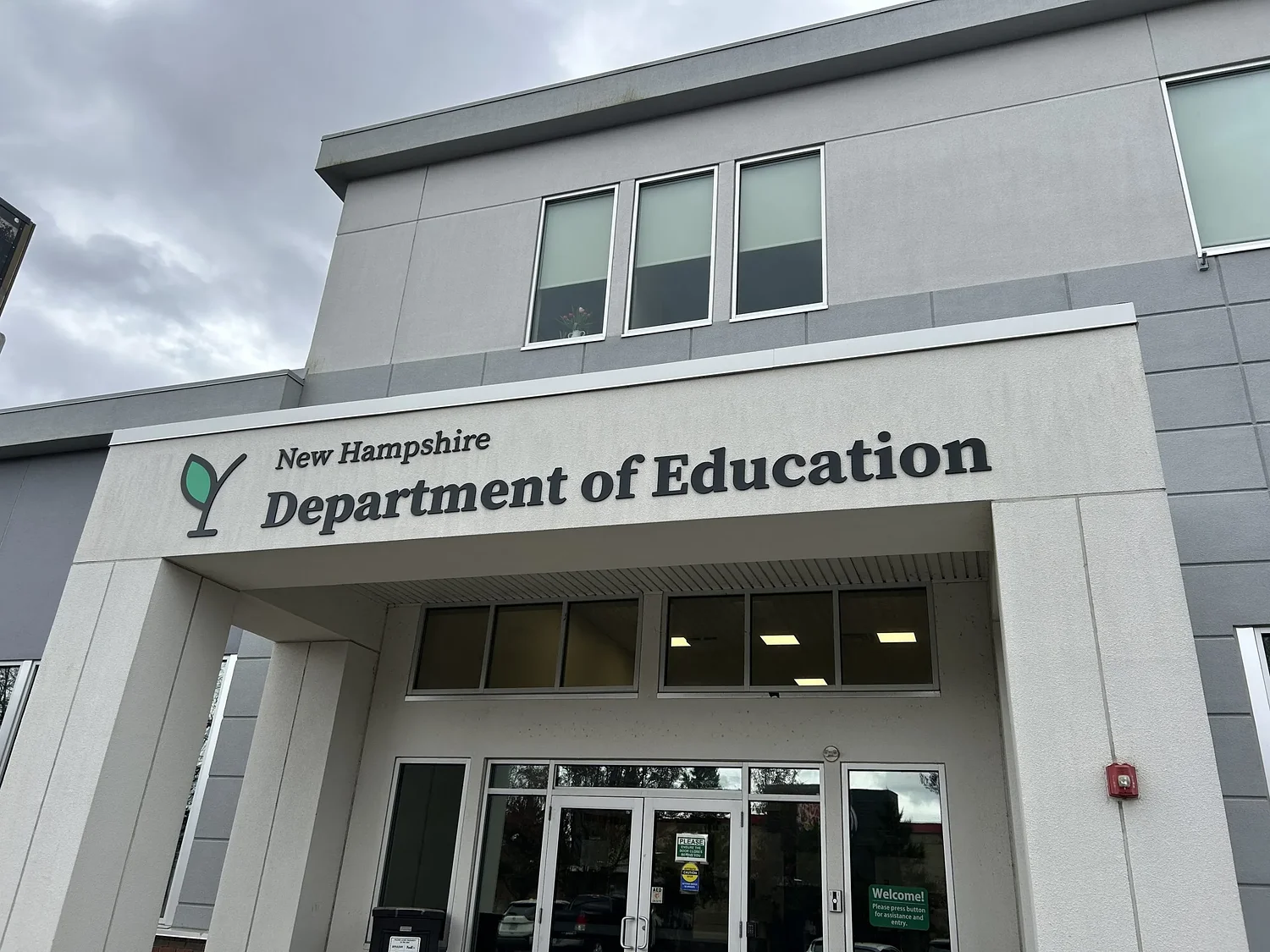 Data: Under expanded EFA program, few students switched from public schools
