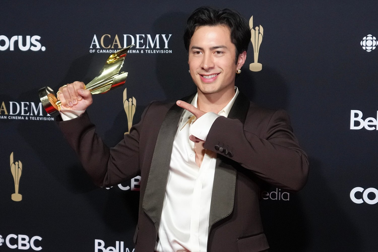 Actor from hit series responds after resurfaced swastika photo