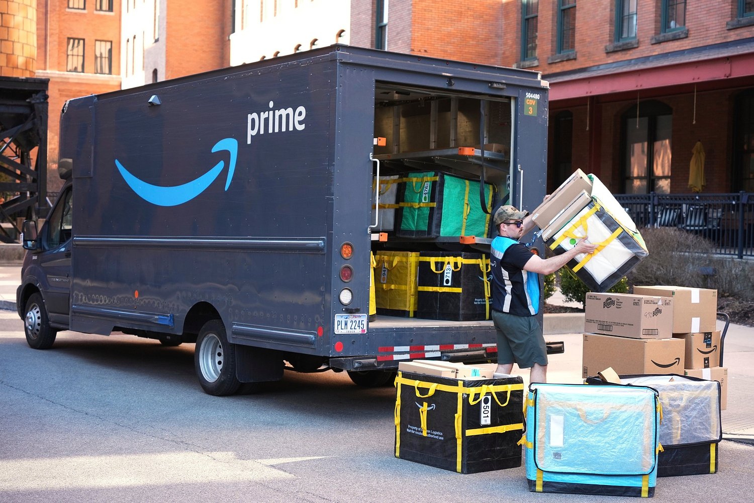 Amazon and Trump’s NLRB: So Happy Together!
