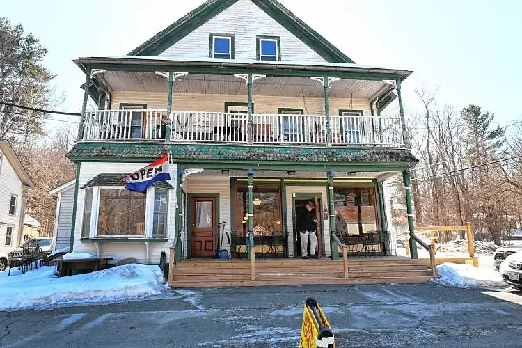 Wicked Good Café in Ashfield gets on-premises, all-alcohol license