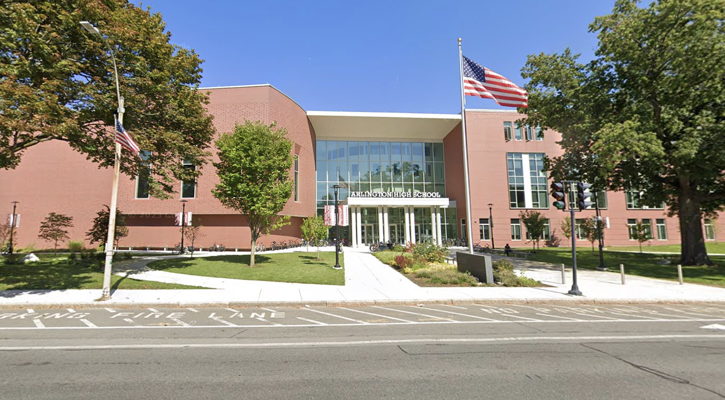 Arlington police arrest man after students report indecent exposure