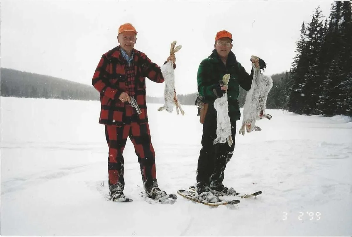 With patience and the right strategy, you can track hares in the snow