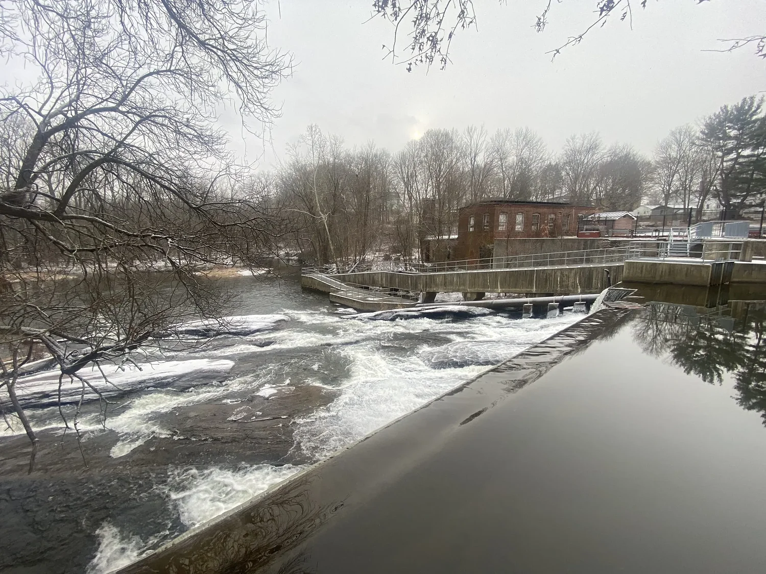 Easthampton receives grant to study Manhan River Dam removal