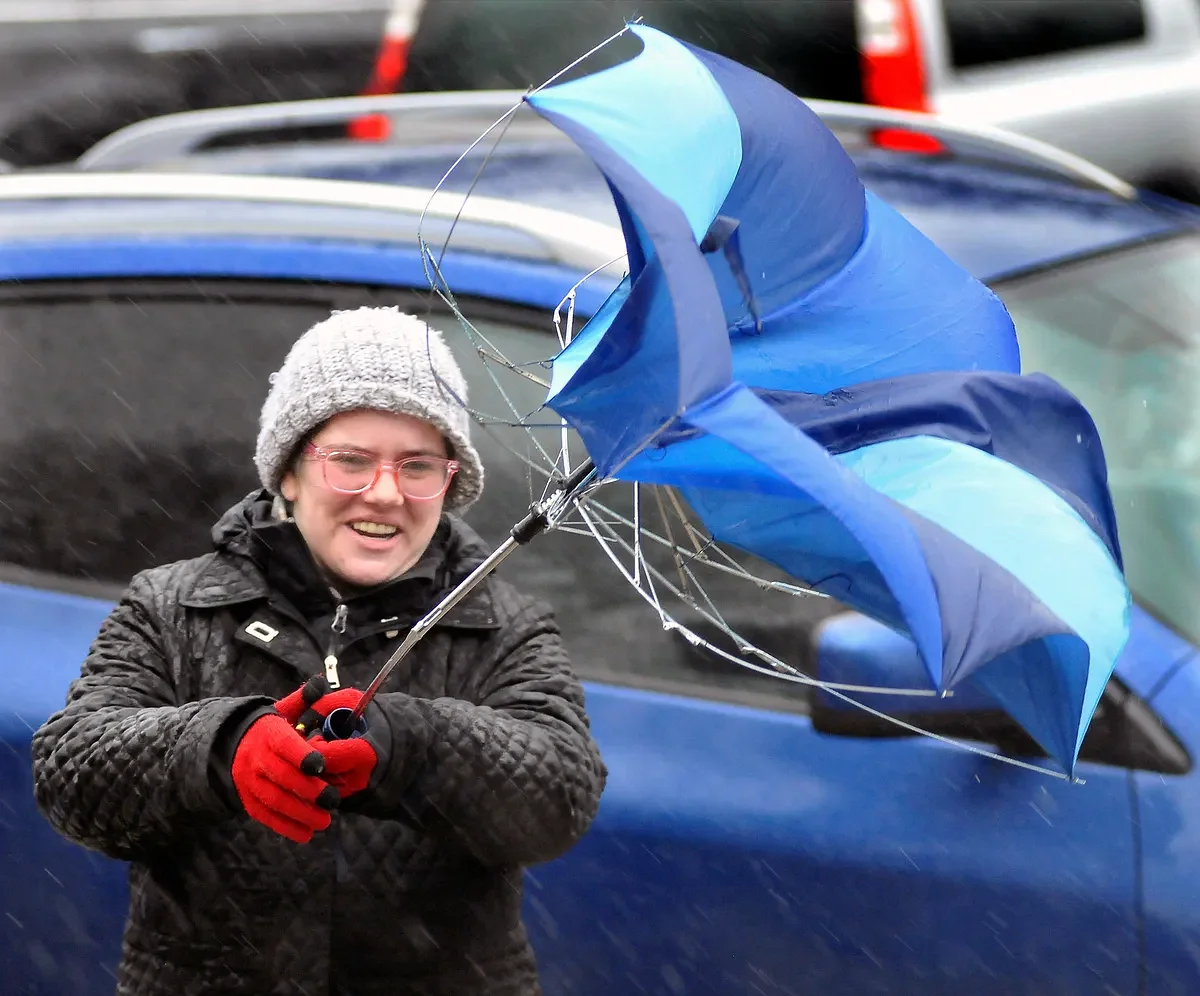 Storm will hit Maine with gusts up to 65 mph and heavy rain