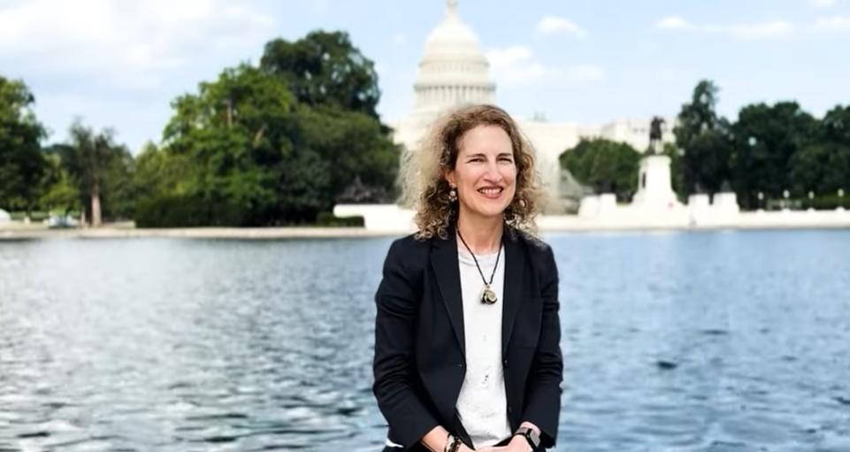 Longtime Jewish activist mounts bid for D.C. congressional delegate seat