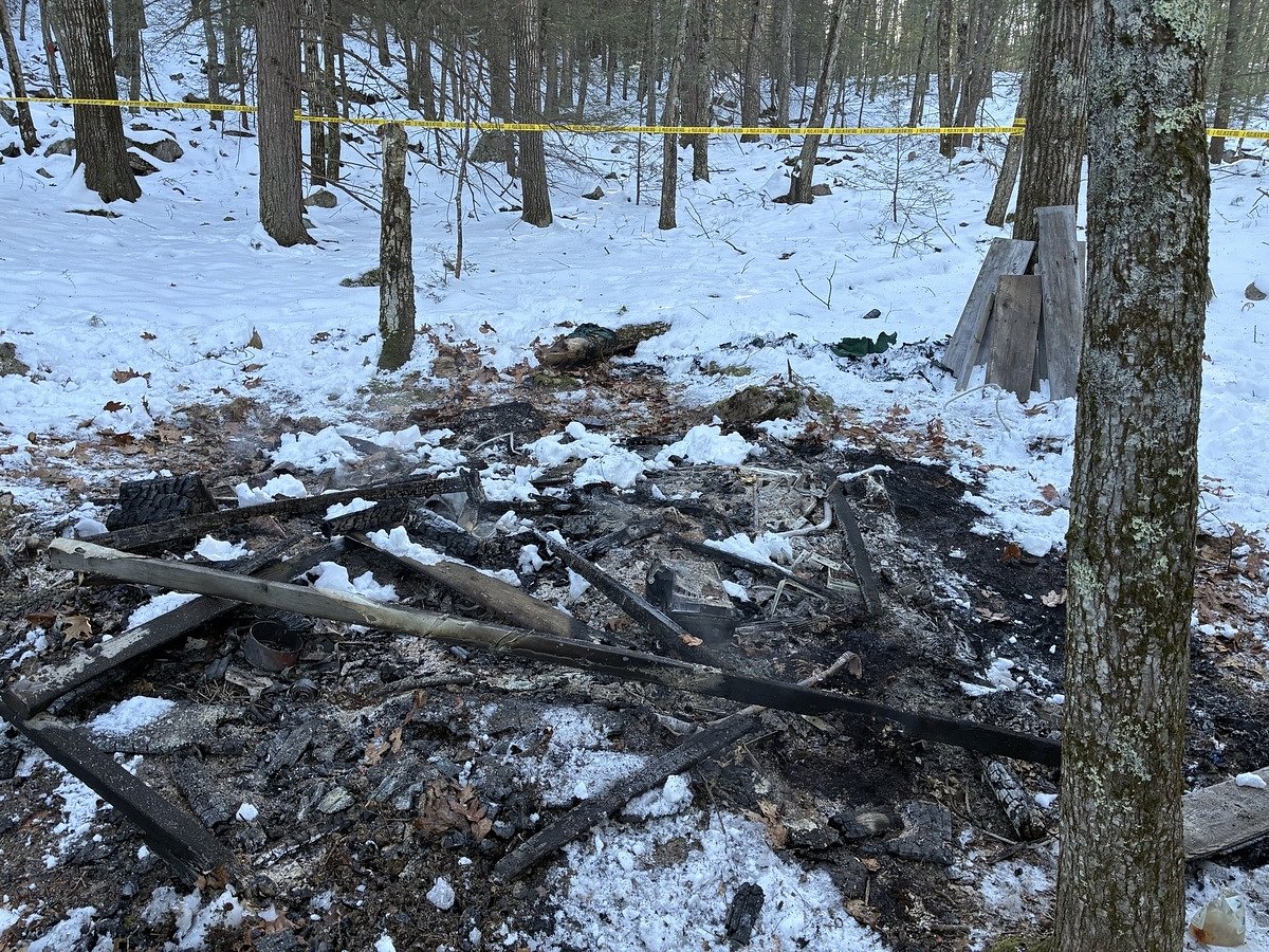 Southern Maine man badly burned after his shelter catches fire