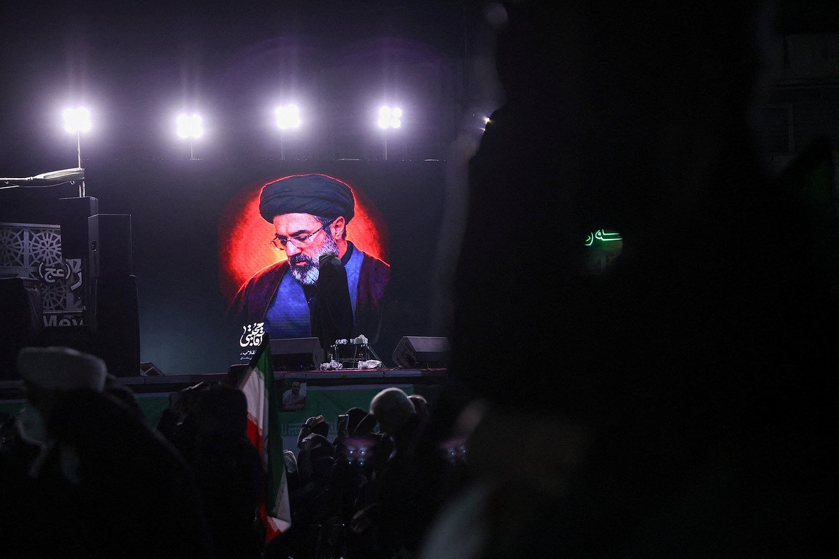 Iran's choice of Mojtaba Khamenei appears to close path to swift end to war