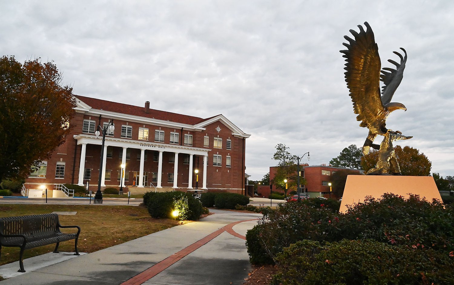 USM graduate becomes state's first higher education student to win international Coffman military history honor
