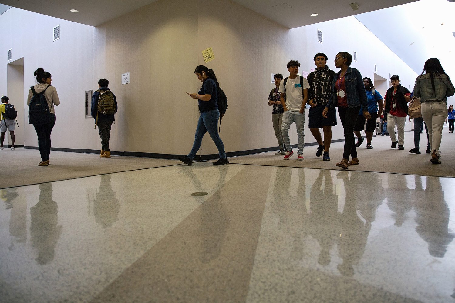 Texas high schoolers show gains across all subjects on STAAR tests
