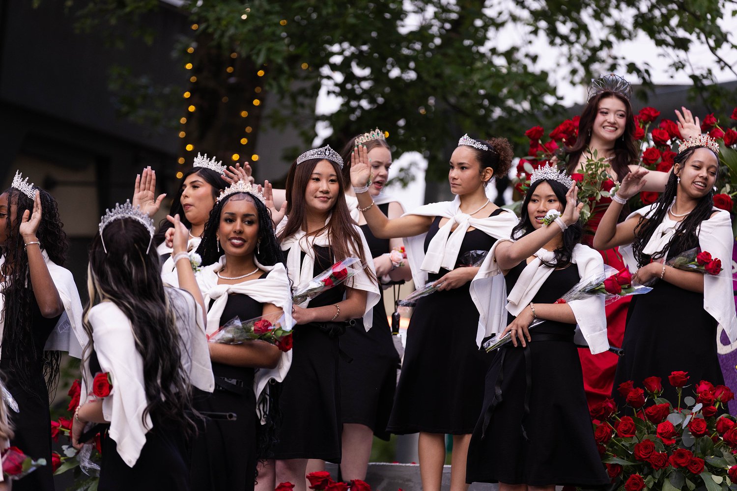 A little rain can’t stop Portland’s biggest parade in its new hybrid form