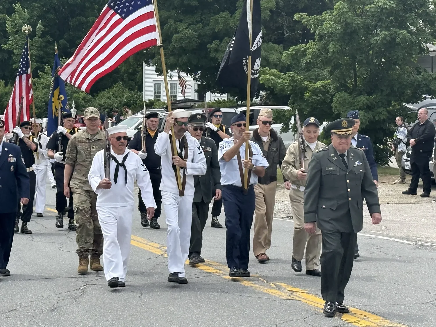 Temple honors fallen heroes with Memorial Day parade and services