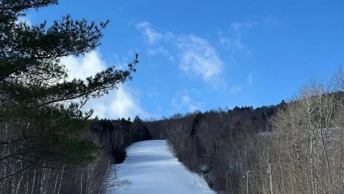 Young skier hospitalized after injury on Maine mountain