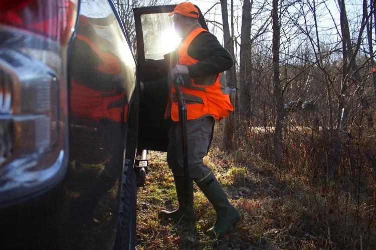 Fall hunting seasons start Labor Day