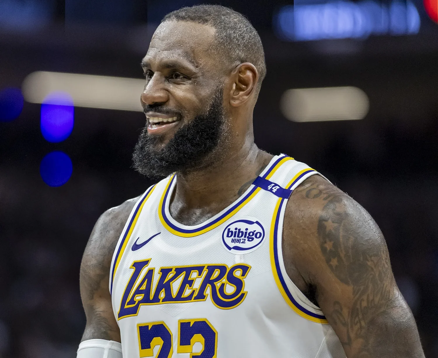 LeBron James at 40: A milestone birthday arrives for the NBA’s all-time scoring leader
