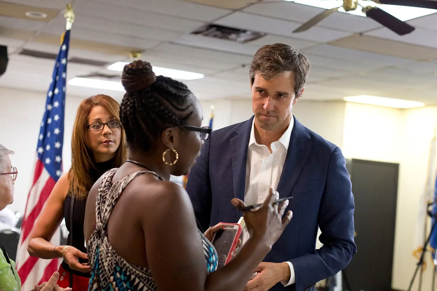 What Texans need to know about Prop 16, the constitutional amendment on citizenship and voting