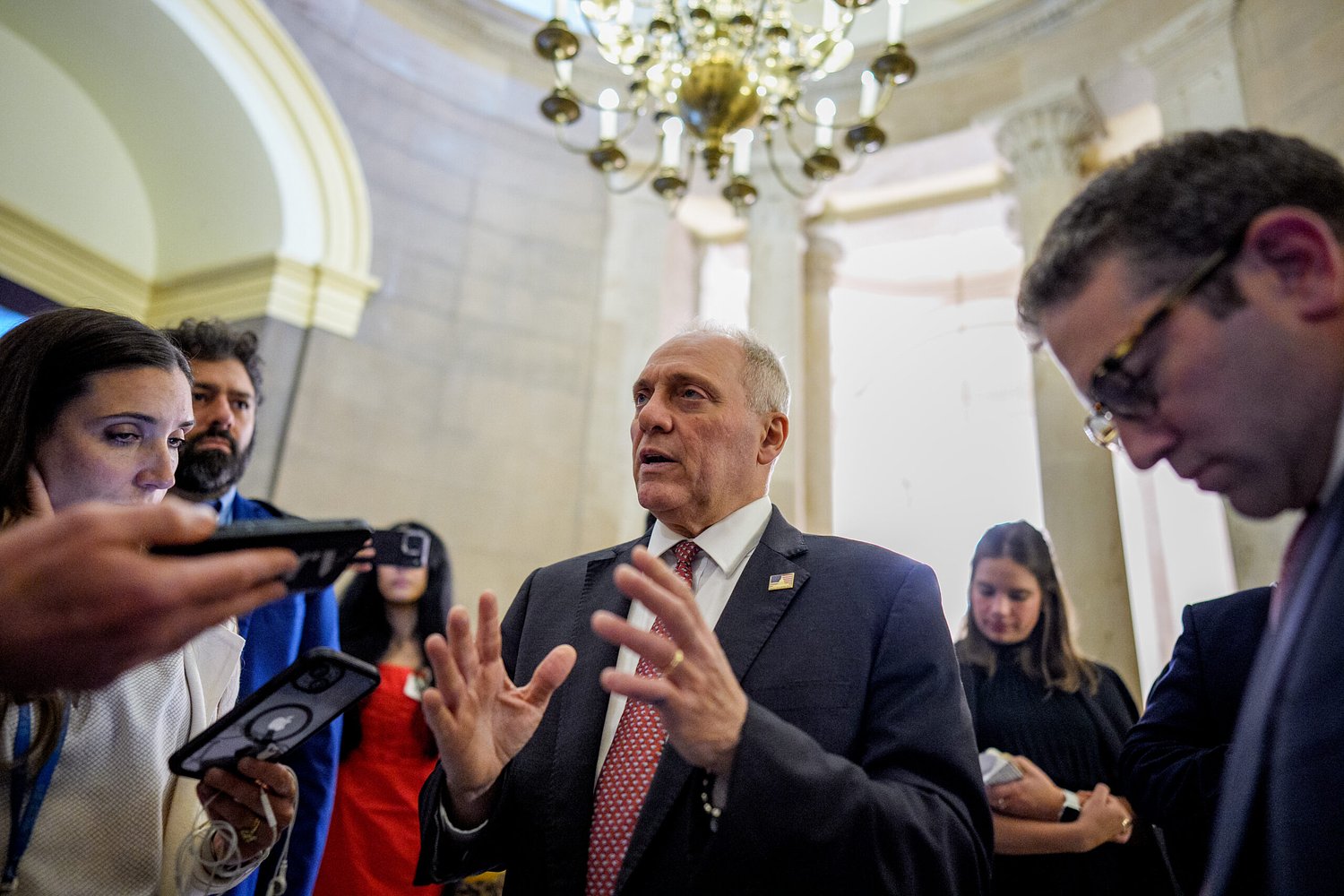 House Republicans delay Iran war powers vote, ahead of potential passage