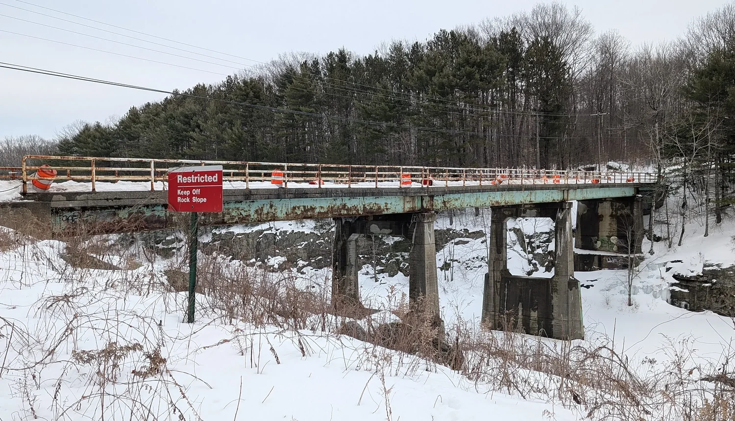 Hancock's Select Board considers closing deficient Windy Row Bridge