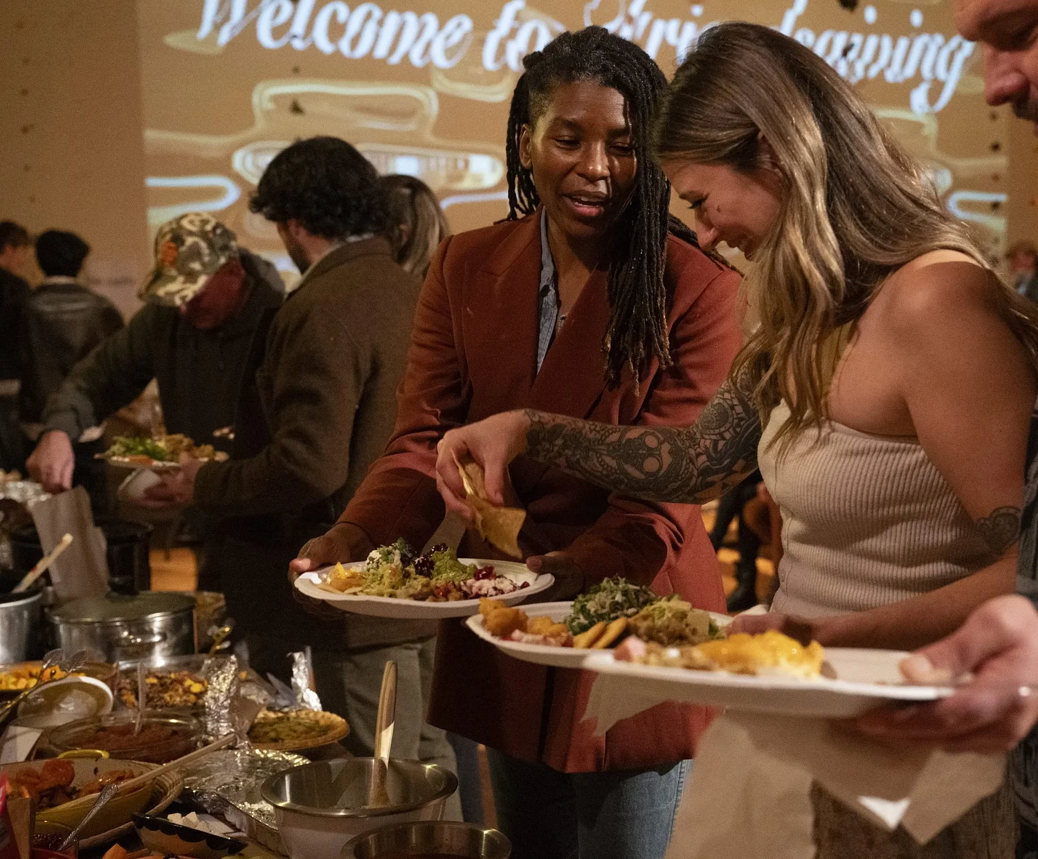 Strangers no more: Neighbors expand community at Worthington Friendsgiving