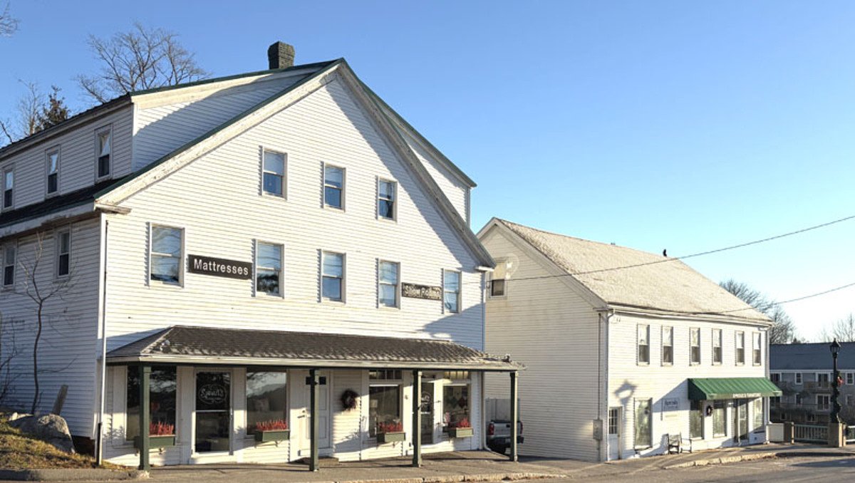 Midcoast furniture store prepares to close after 87 years in business