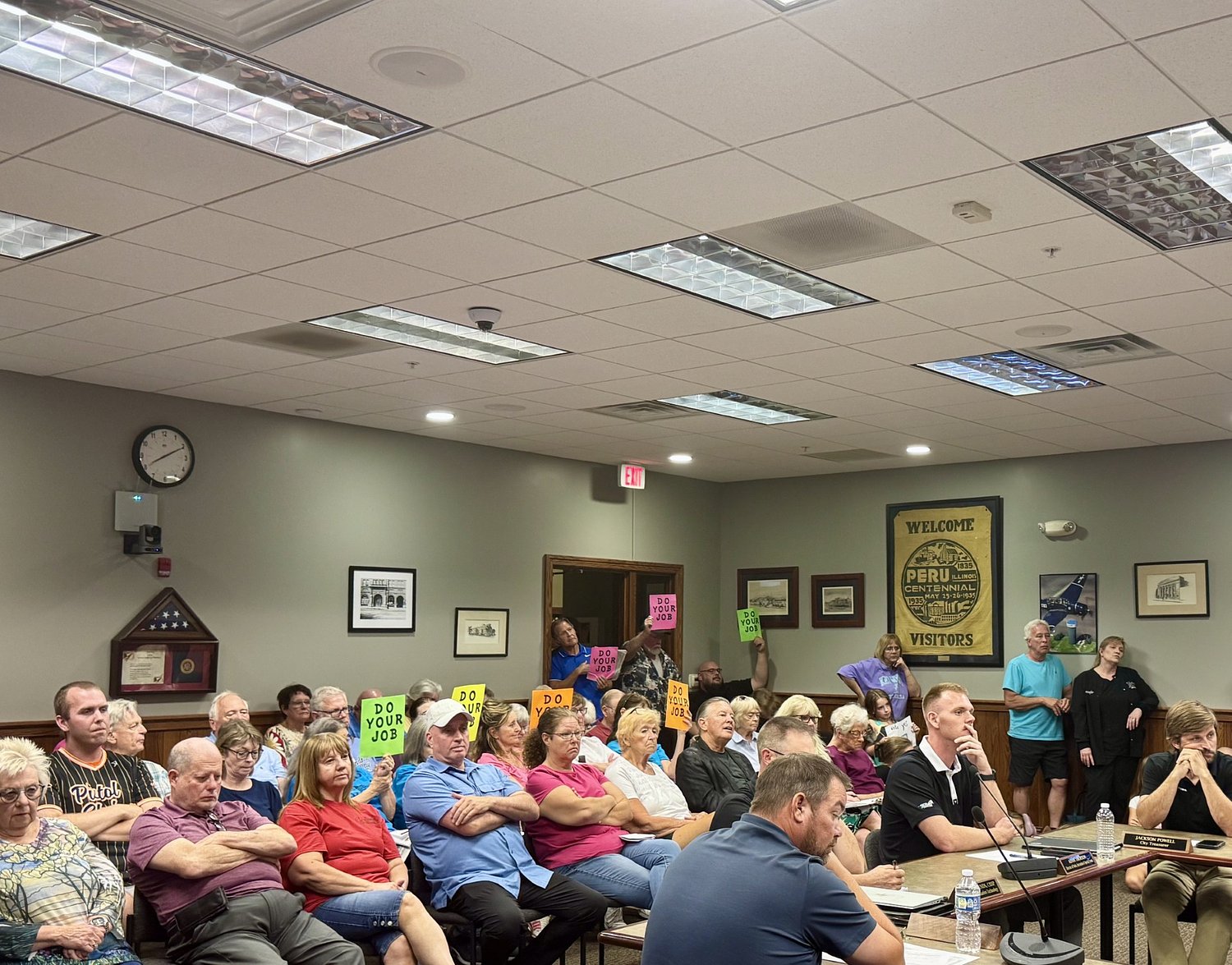 Pool plans sunk: Peru council votes against advancing pool plans