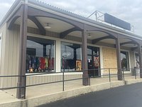 New owners, new name for vintage clothing store in DeKalb