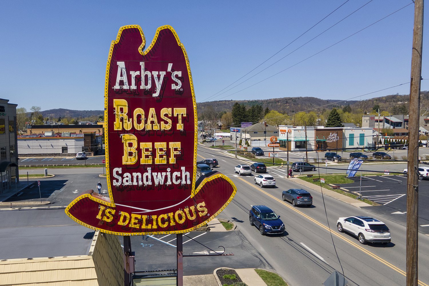 Arby’s introduces permanent Angus Cheesesteak nationwide