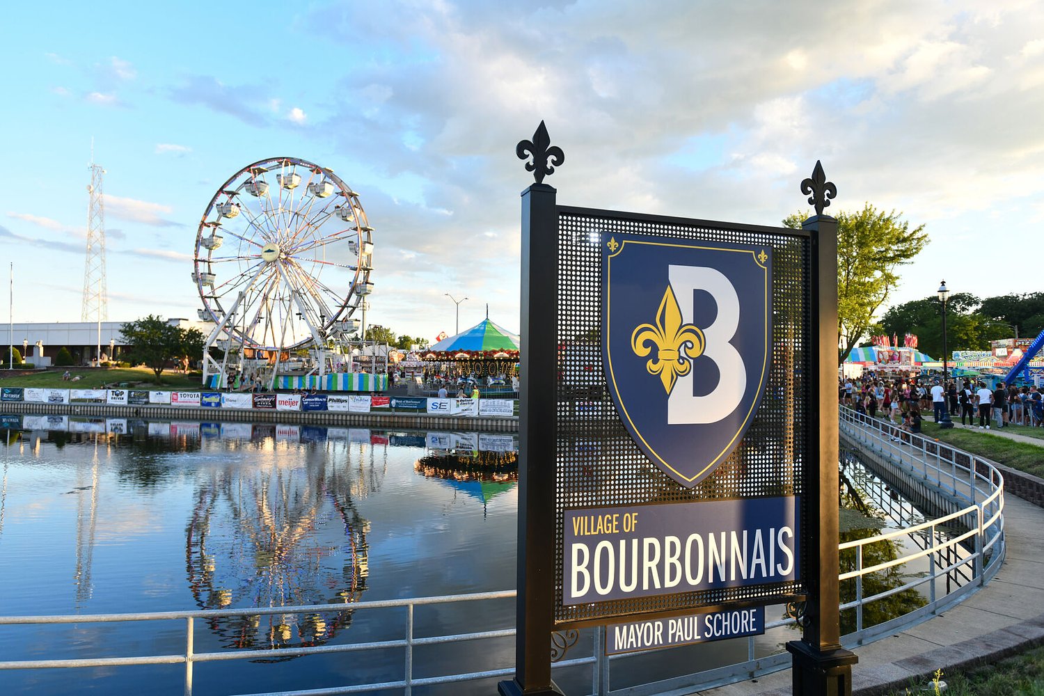 5 Things to Do in Kankakee County: Bourbonnais Friendship Fest, Yoga in the Parks, Music Under the Oaks