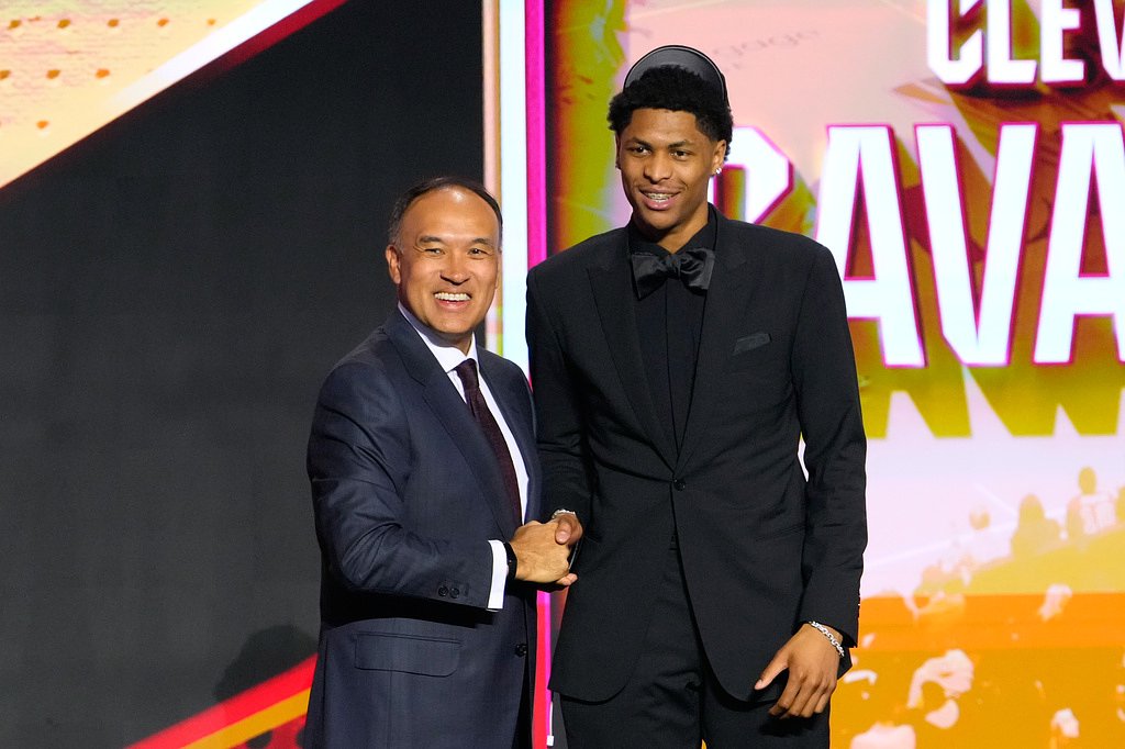 Why Cavs chose Meleek Thomas at No. 34 after trading out of first round