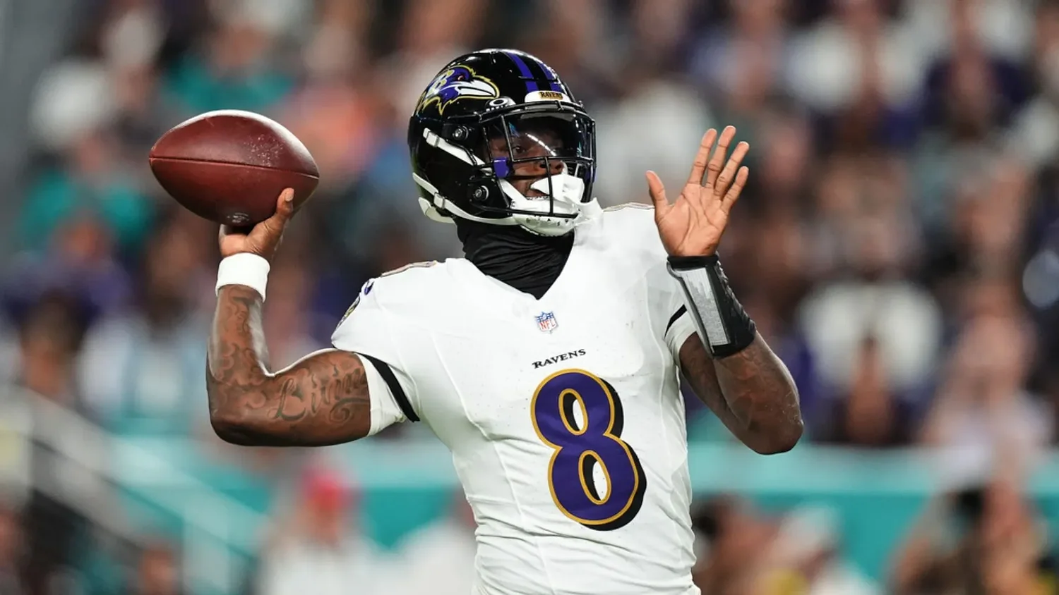 Down but not out, the Ravens eye a second-half resurgence after Lamar Jackson's return