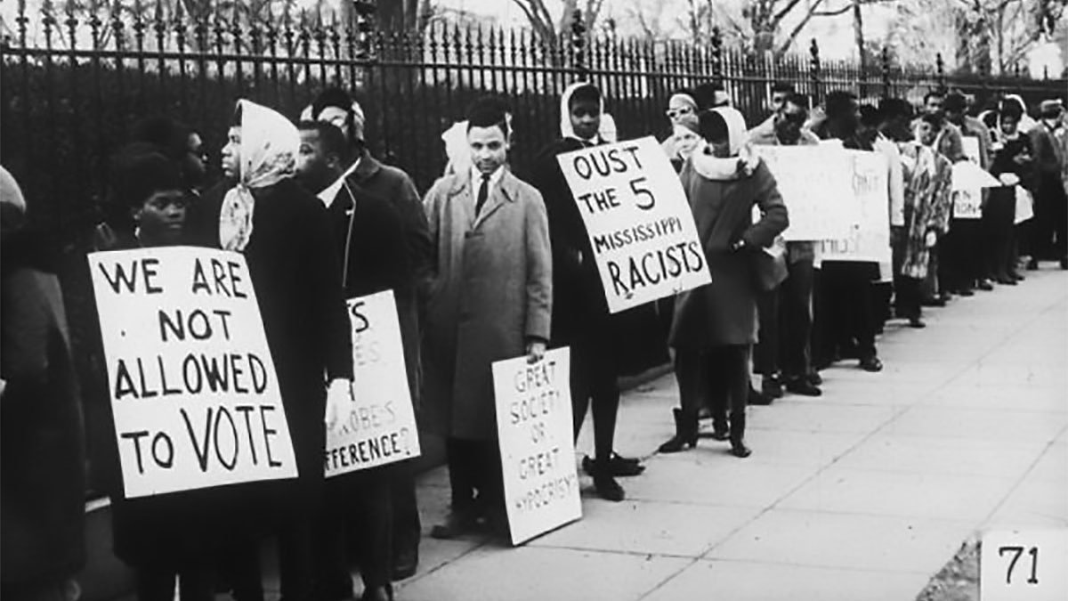 1965: Mississippi Freedom Democratic Party challenges all-white congressional delegation
