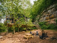 2025 new business review in the Illinois Valley: Treehouse retreat opens near Starved Rock