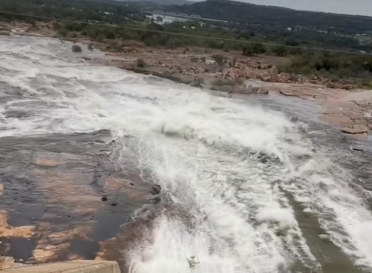 Historic Texas dam opens gates for first time in years post-historic floods