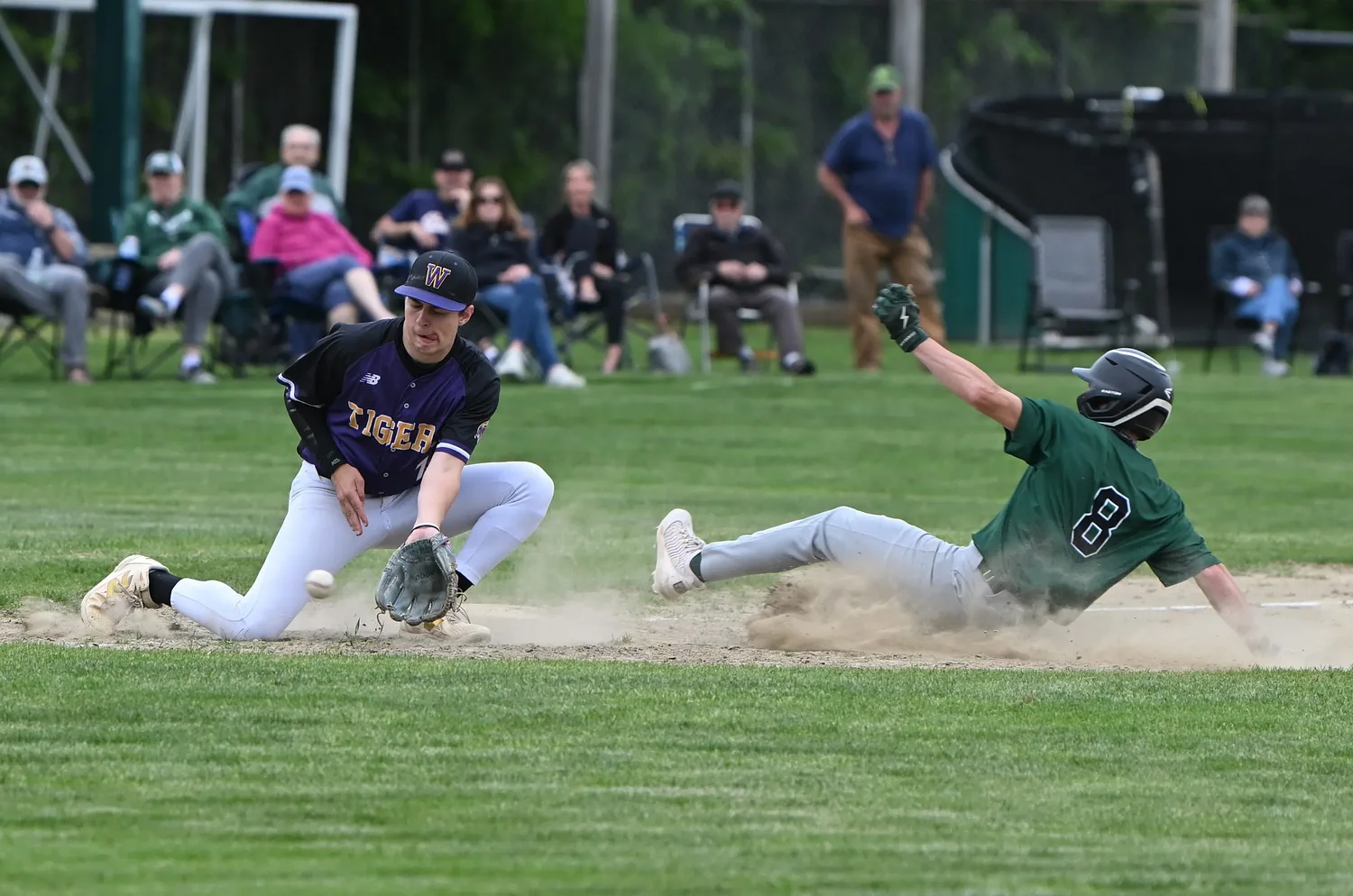 Class C baseball: Green Wave wash away Tigers, punch ticket to second straight WMass championship