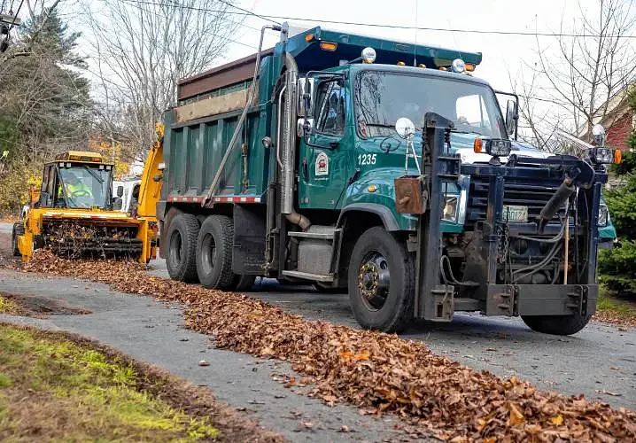 Concord announces fall leaf collection schedule and guidelines
