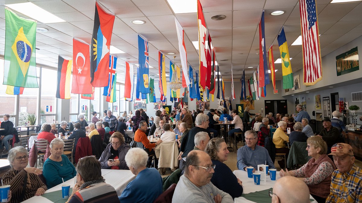 Hundreds turn out for what could be UMFK’s largest sucrerie yet