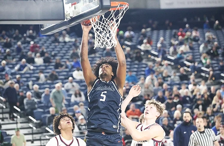 Eastside Catholic Advances With 53-37 Victory Over Mt. Spokane