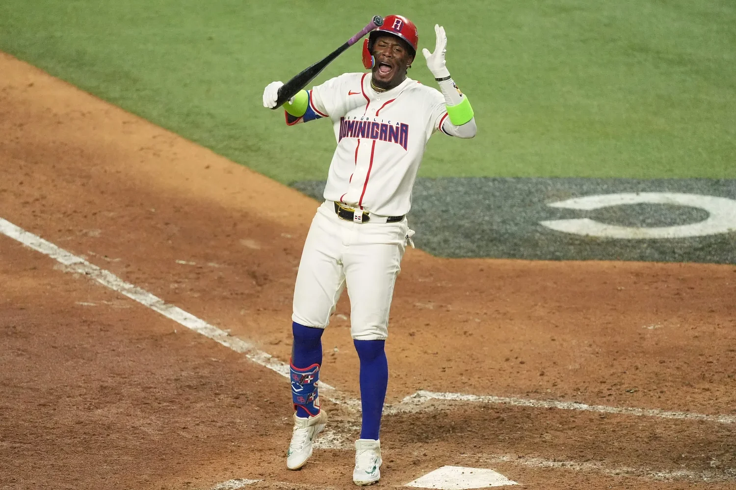 Editorial: This season, robots are coming for baseball