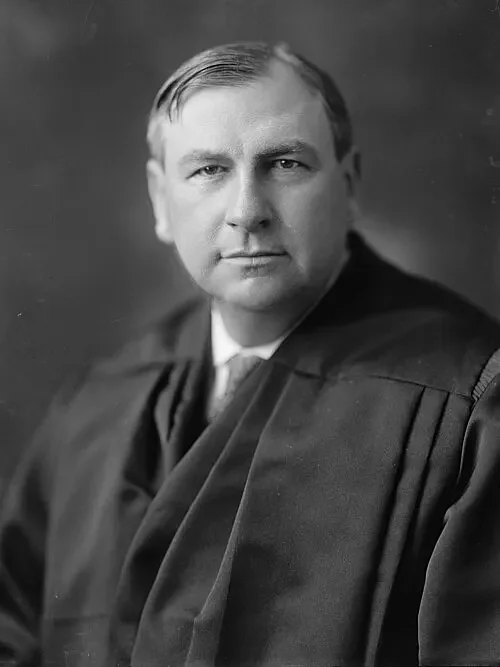 Guest columnist Richard Szlosek: A chief justice from Amherst