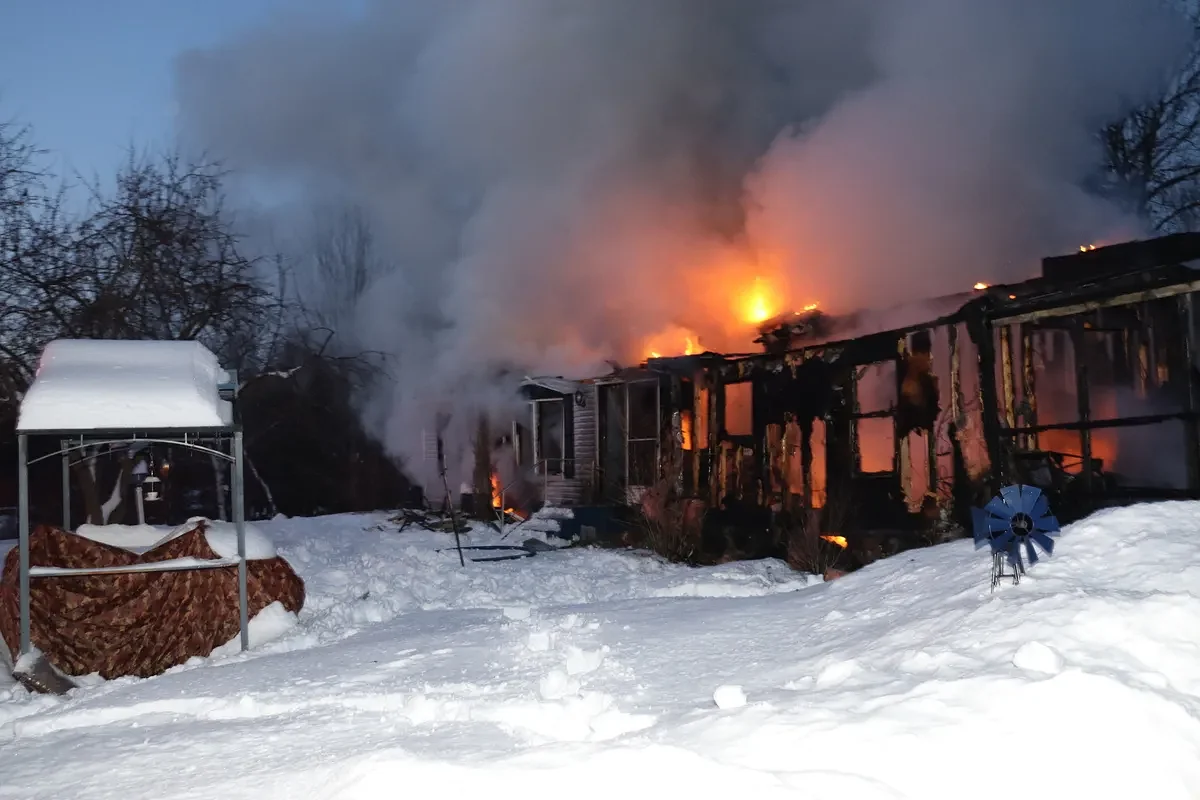 Maine home burns down after owners tried thawing pipes