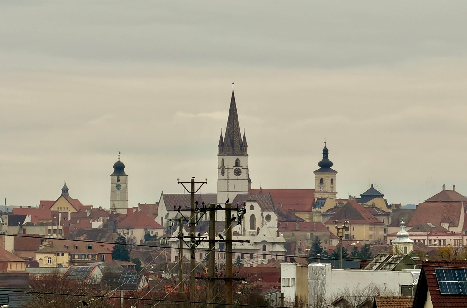ANM: Ploi, vânt și ninsori în toată țara în weekend
