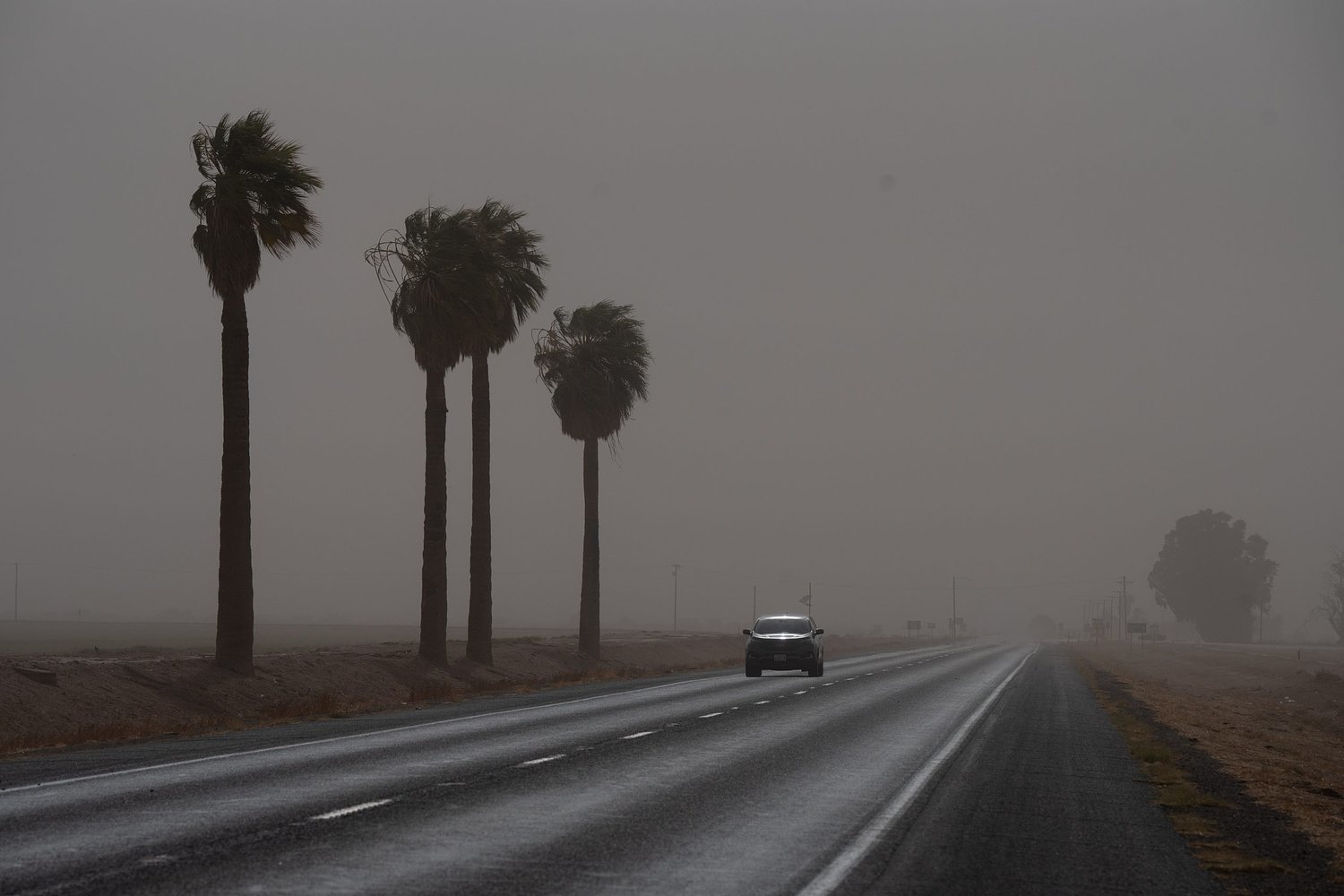 Imperial County winds drive dust, asthma and U.S. patients to Mexico for health care