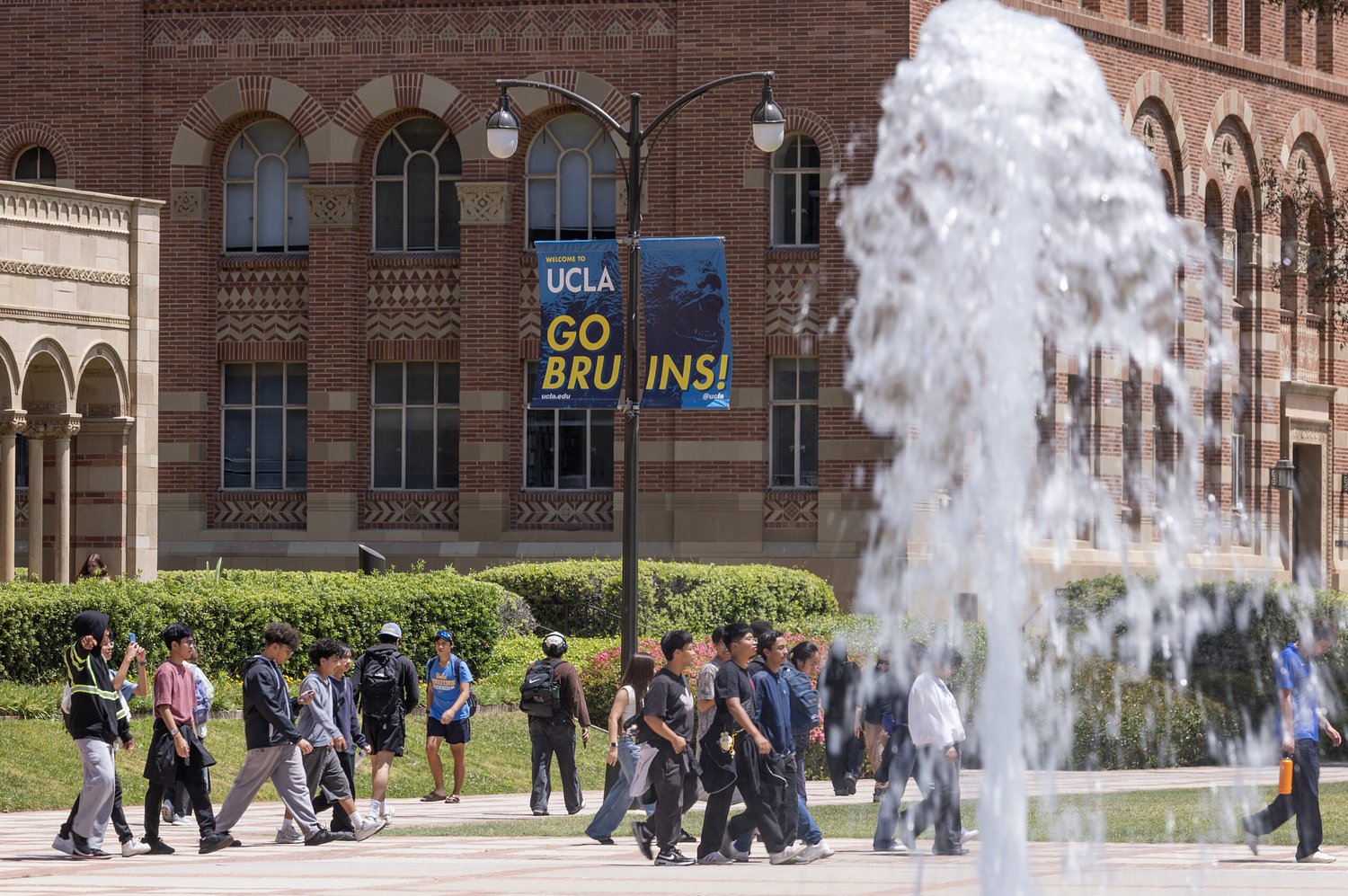 UCLA task force urges stronger policies against antisemitic harassment on campus