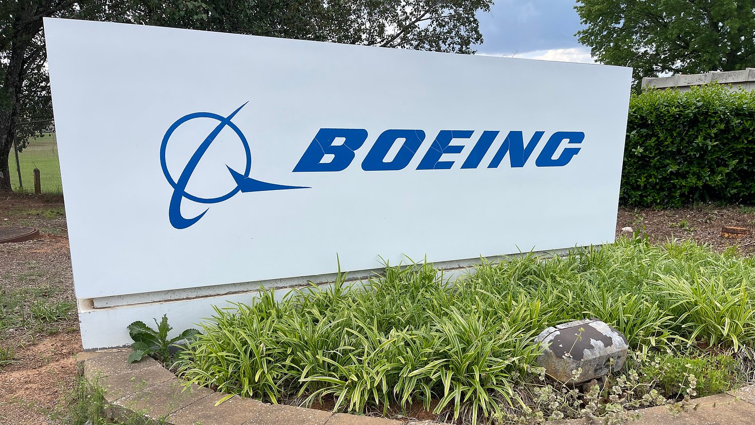 Boeing announces pay-as-you-learn program with job offers in Huntsville