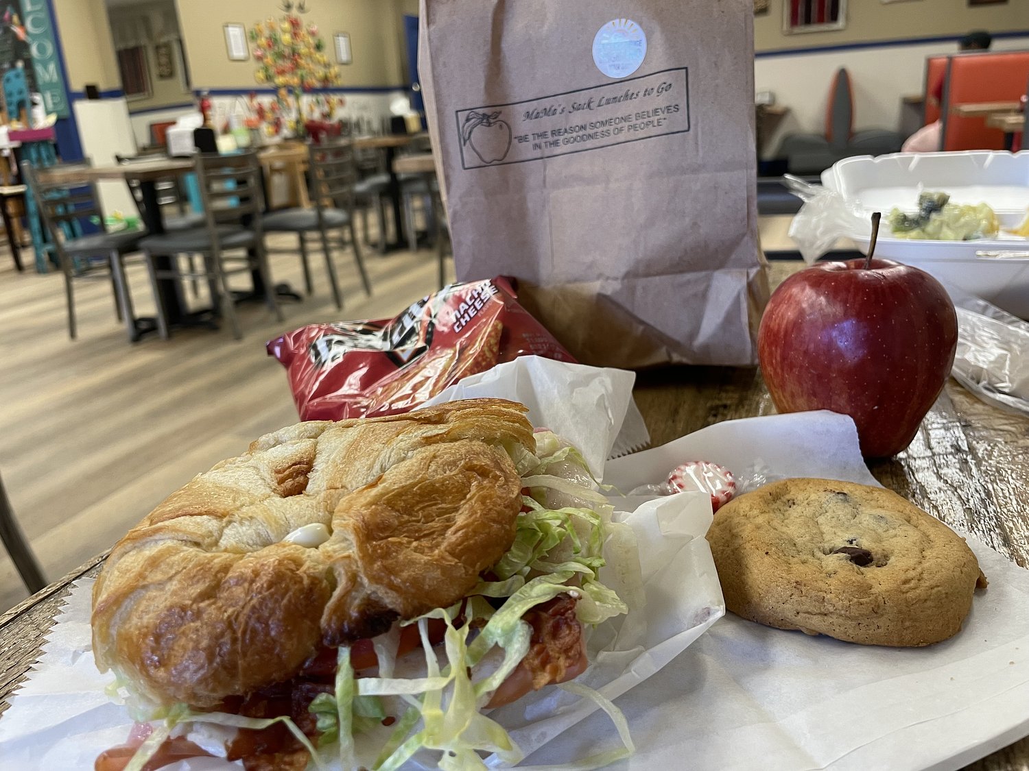 Beloved Alabama restaurant offers budget-friendly meals just like the ones mama used to make