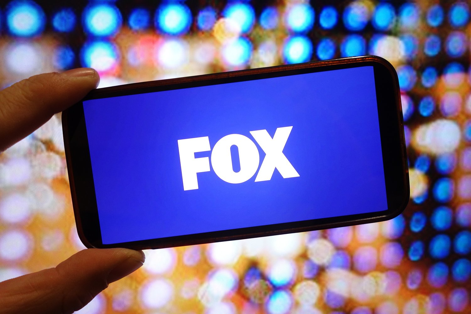 Fox to buy massive TV maker, streaming service with 100 million users