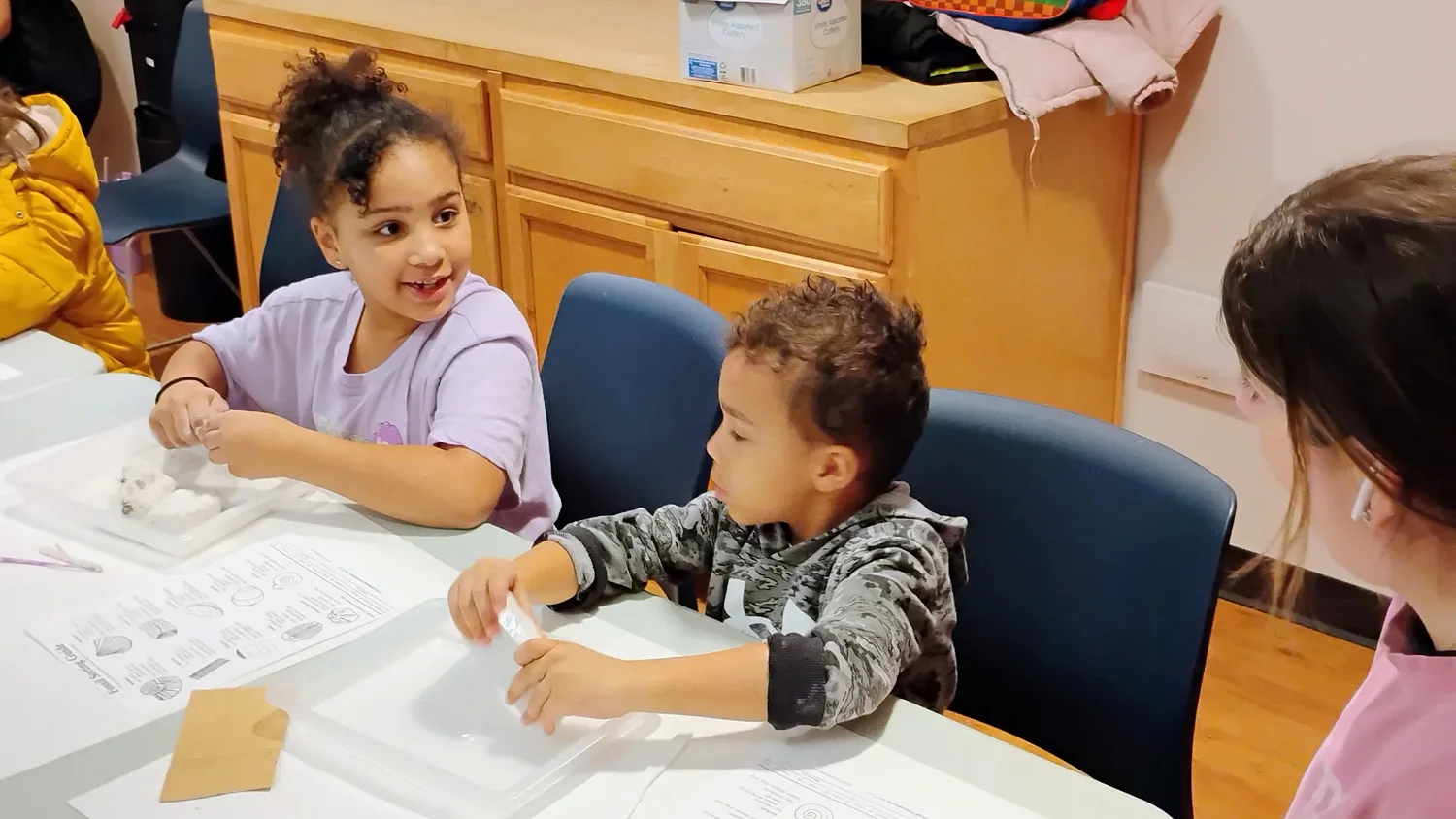 PHOTOS: Finding fossils at the library
