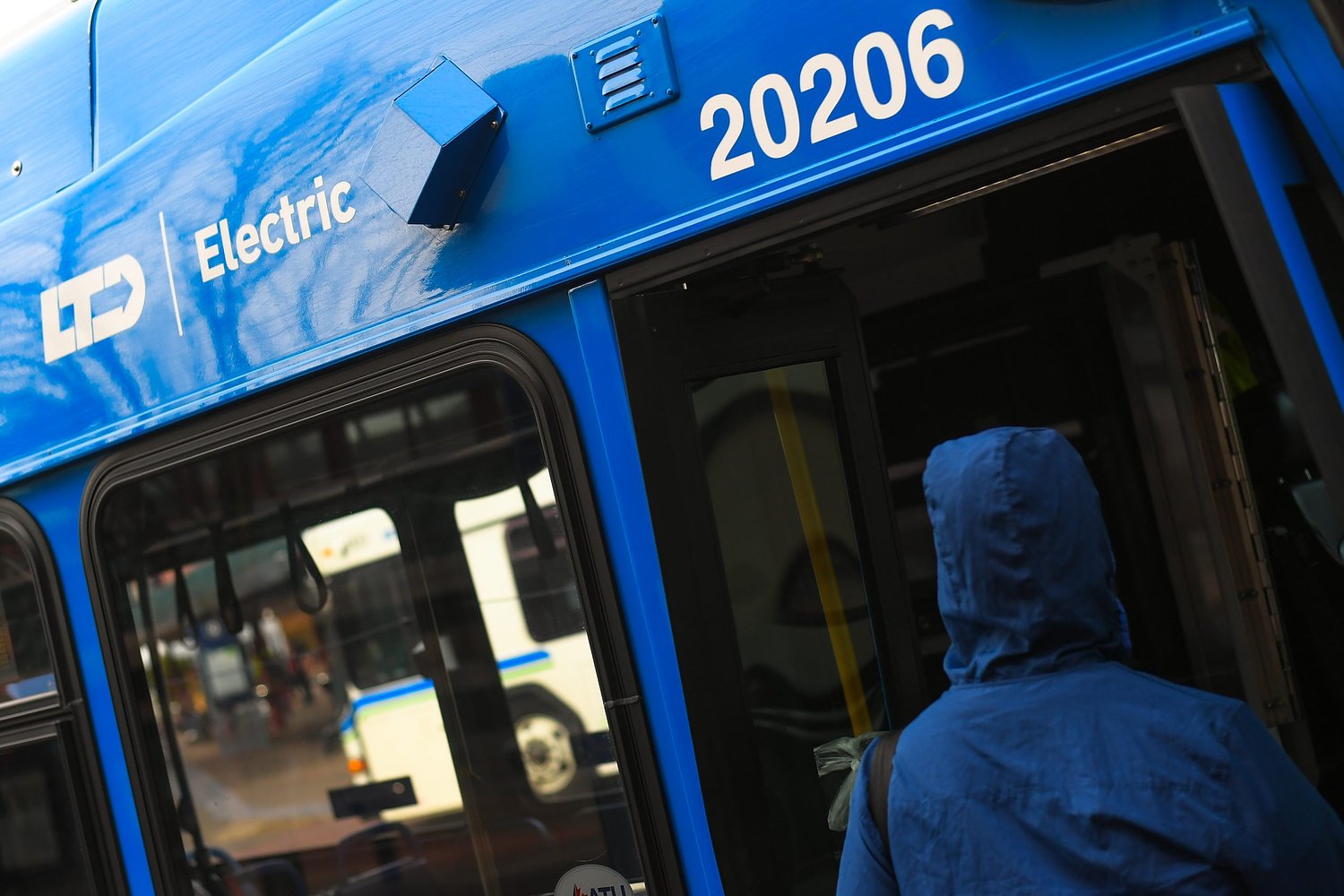 LTD invested $30 million in electric buses 6 years ago. They’re being phased out.