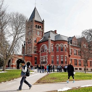 N.H. House advances bill allowing guns on college campuses